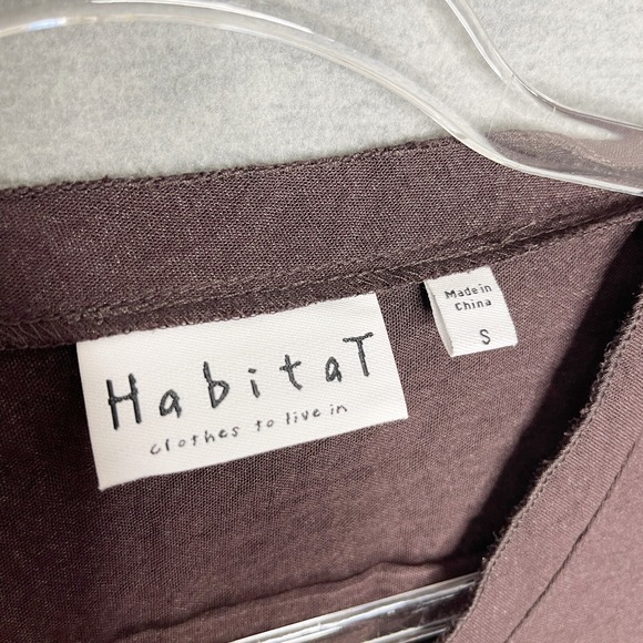 HABITAT Women's Long Sleeve Button Asymmetric Hem Tunic Sz Small Lagenlook Top - Picture 3 of 7